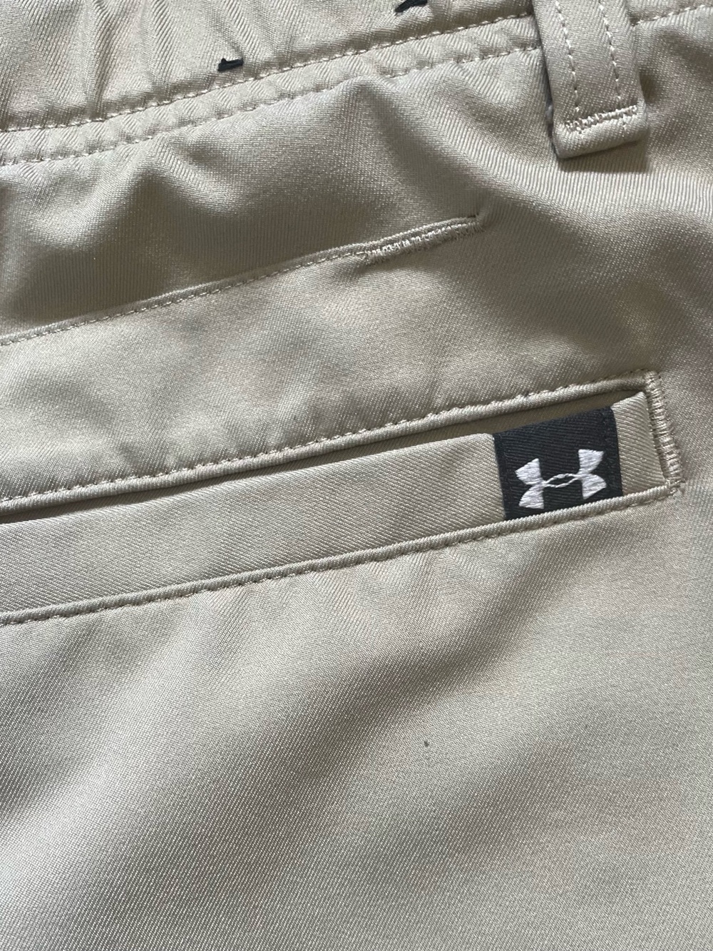 Under Armour Youth Boys’ Golf Shorts YL Khaki - Picture 6 of 8